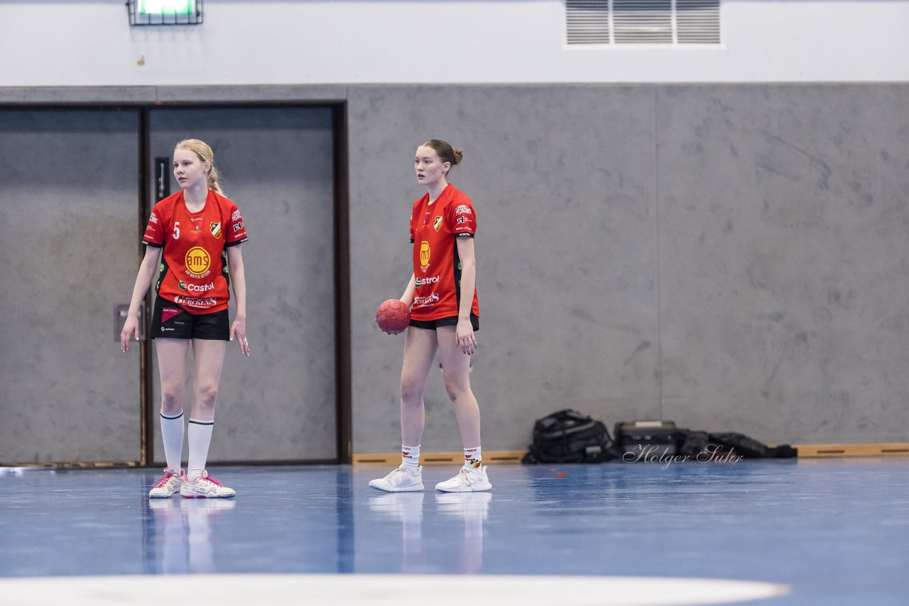 Bild 203 - wBJ TSV Ellerbek - TSV Uetersen : Ergebnis: 15:10